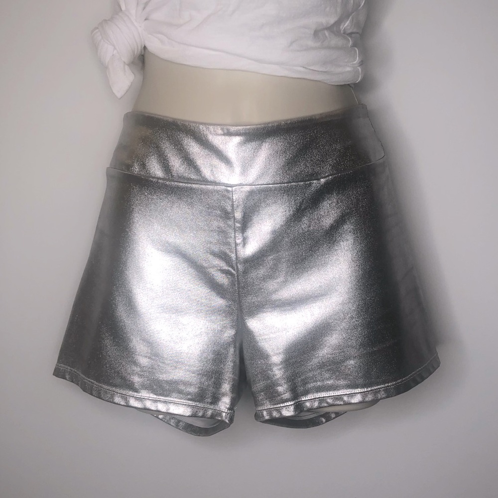 Kepblom Stretch Shorts Silver Women’s Size Small - Picture 3 of 12